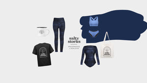 Salty Stories Kollektion mit Leggings, Surf-Badeanzug, T-Shirt, Jute-Beutel, Tasse und Bikini